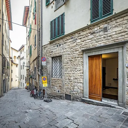 Yid Pontevecchio With View 피렌체